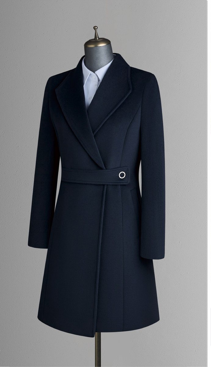DW-1122 - Women's overcoat - Coordinated outfit / source-page image