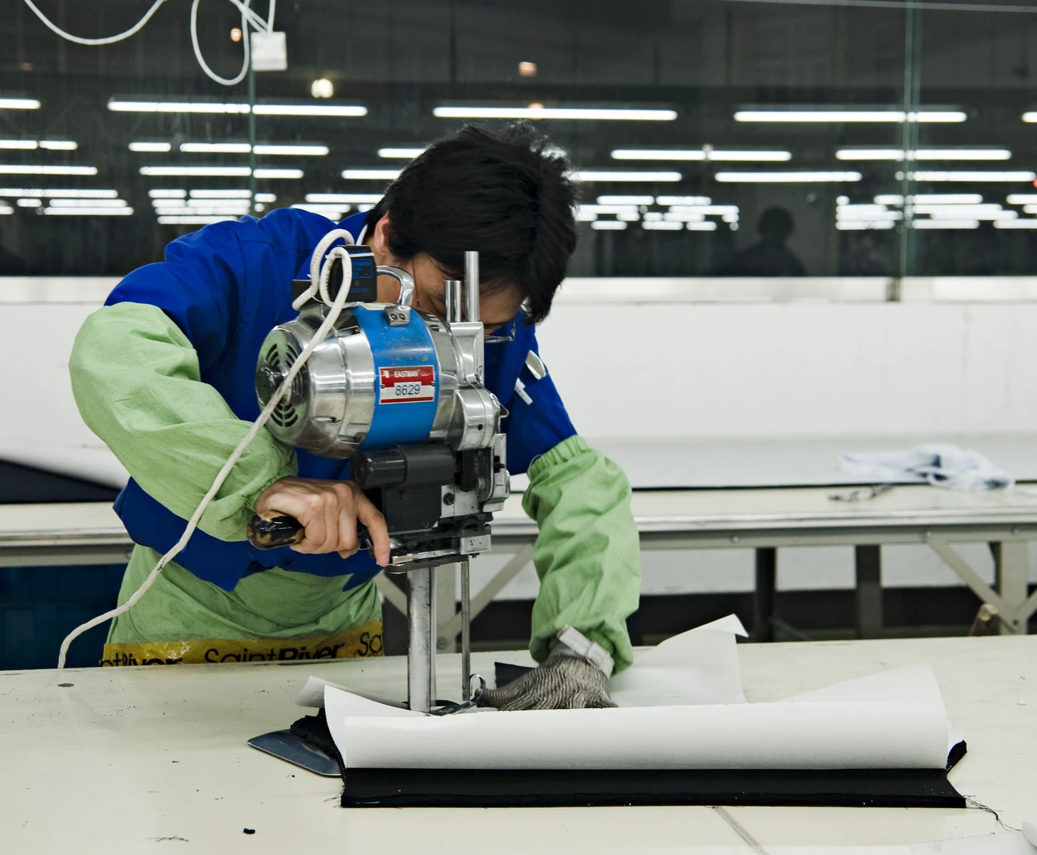 BERKAM uniform manufacturing factory in Yiwu China 3